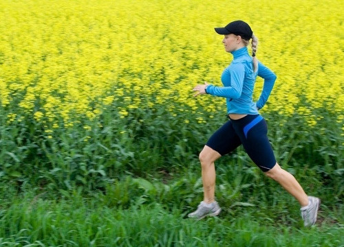 慢跑有助于饭后消化吗