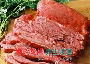 吃完羊肉不宜马上喝茶