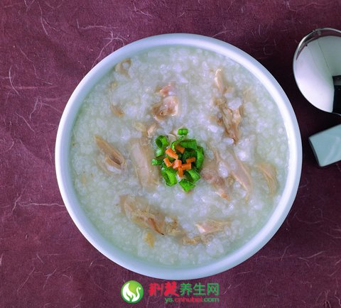 鸡肉粥：7个月宝宝的秋季饮食