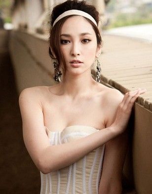 吴佩慈未婚先孕 美丽秘笈大公开