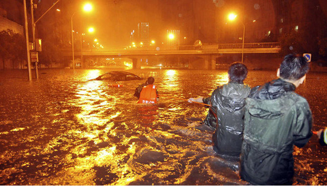 北京遭遇60年来罕见暴雨，37人死亡(13)