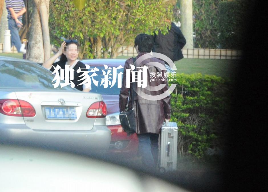 董洁王大治激吻照曝光 可怜潘粤明被戴绿帽子(12)