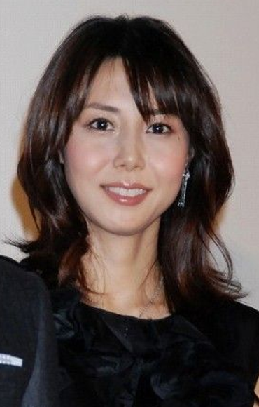 AKB48成员再被曝陪酒 盘点娱乐圈十大女星陪酒经历