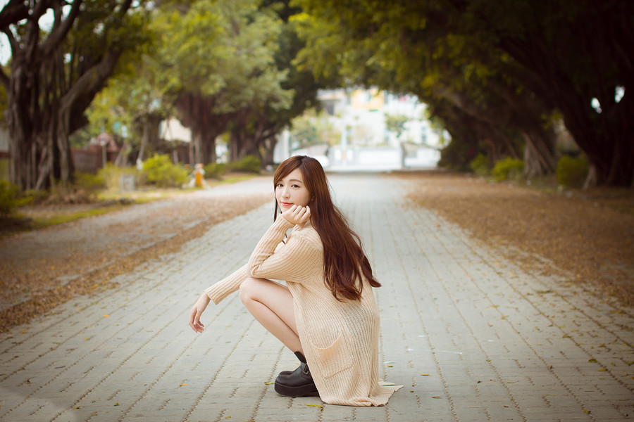 女学生为了水电费竟然卖身遭偷拍(20)