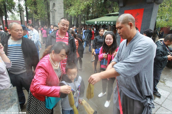 少林寺免费发玉米 玉米有什么功效