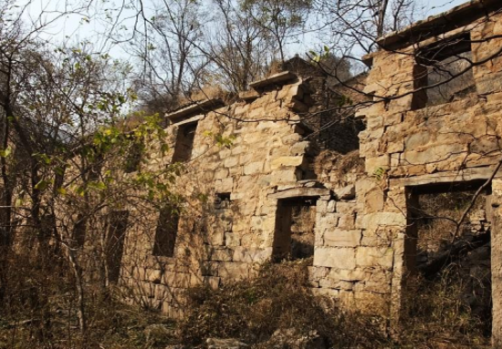 中国十大惊悚地点 鬼村河南封门村