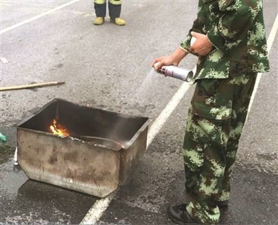 可乐等饮料能灭火吗 实验告诉你全都不靠谱