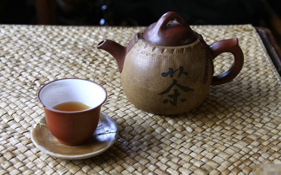 夏季饮茶养生注意事项 忌饮浓茶和空腹饮茶